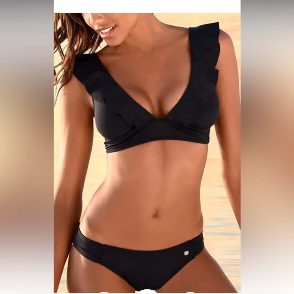 Solid color classic Broderick  beach bikini